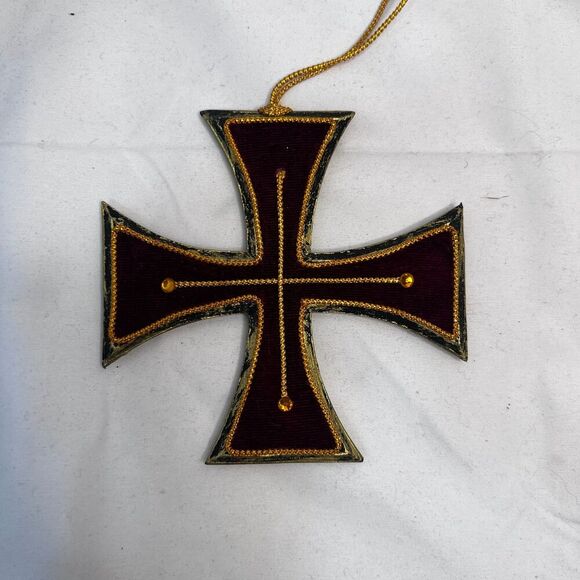 Christmas Ornaments German Cross Set of 5 Red Velvet Gold Trim - Picture 7 of 7